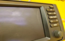 Магнитола для BMW 5er 2001 года на фотографиях