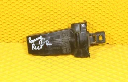 Ограничитель двери передней левой для Skoda Rapid на фотографиях