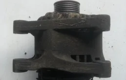 Генератор для Citroen Berlingo 1999 года на фотографиях