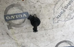 Катушка зажигания для Volvo XC90 на фотографиях