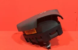 Подушка безопасности водителя для Opel Astra 2015 года на фотографиях