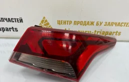 Фонарь внешний правый для Hyundai Solaris 2021 года на фотографиях