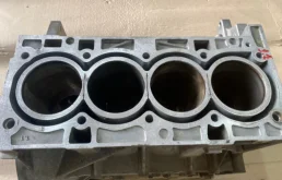 Шорт-блок для Ford Kuga 2013 года на фотографиях