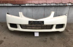 Усилитель переднего бампера для Honda Accord на фотографиях