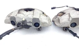 Скоба суппорта передняя для Audi A8 на фотографиях