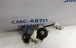 Мотор стеклоподъемника передний левый для Mercedes-Benz CLS class C219 2004-2010