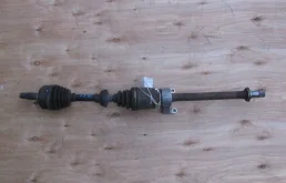 Привод передний правый для Honda Accord 2005 года на фотографиях