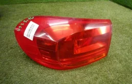 Фонарь внешний левый для Volkswagen Tiguan 2014 года на фотографиях