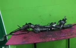 Электроусилитель руля для Volkswagen Passat 2017 года на фотографиях