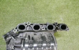 Впускной патрубок воздушного фильтра для Hyundai Solaris 2017 года на фотографиях