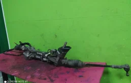 Электроусилитель руля для Volkswagen Passat 2017 года на фотографиях