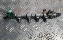 топливная рампа в сборе для Opel Zafira C 2011-2015