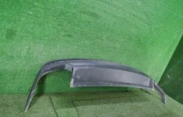 Фартук (спойлер) заднего бампера для Volkswagen Touareg на фотографиях