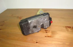 замок задней правой двери для Opel Zafira B 2005-2015