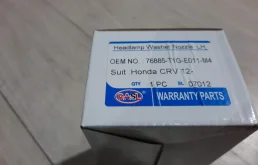 Форсунка фароомывателя левая для Honda CR-V на фотографиях