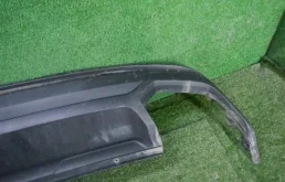 Фартук (спойлер) заднего бампера для Volkswagen Touareg на фотографиях