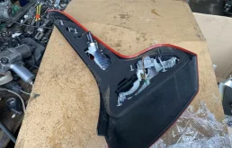 Фонарь левый для Volvo C30 2008 года на фотографиях