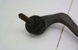 Рулевая рейка для Audi A8 2013 года на фотографиях