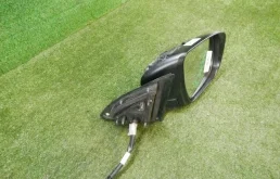 Зеркало боковое правое для Nissan Qashqai 2013 года на фотографиях