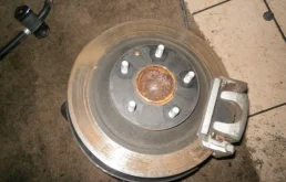 Суппорт задний левый для Mazda CX 5 на фотографиях