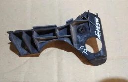 Кронштейн переднего бампера правый (52115-12380) для Toyota Corolla E120 Седан (JDM) 2000-2006