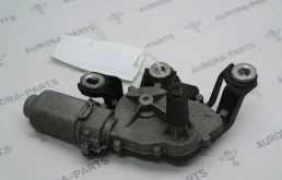 Мотор стеклоочистителя для Audi Q3 2012 года на фотографиях