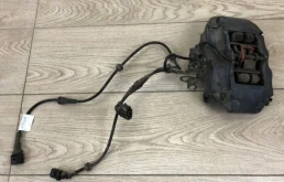 Суппорт задний левый для Audi Q7 на фотографиях