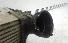 Интеркулер для BMW X5 на фотографиях