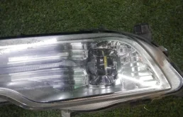 Противотуманка (ПТФ) передняя левая для Ford Explorer на фотографиях