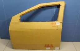 Дверь передняя левая для Toyota Corolla 2016 года на фотографиях