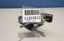 Мотор стеклоочистителя для Toyota Corolla 2003 года на фотографиях