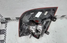 Фонарь внешний левый для Skoda Rapid 2020 года на фотографиях