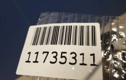 Кронштейн радиатора верхний для Skoda Rapid на фотографиях