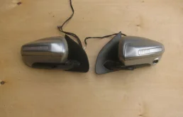 Накладка зеркала правого для Nissan Qashqai 2010 года на фотографиях