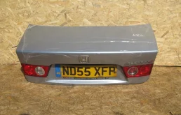 Крышка багажника для Honda Accord 2006 года на фотографиях