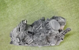 Фонарь правый для Skoda Rapid 2025 года на фотографиях