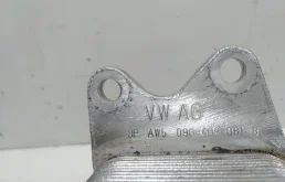 Радиатор АКПП для Volkswagen Polo 2017 года на фотографиях