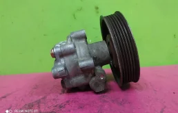 Насос ГУР для Volkswagen Jetta на фотографиях