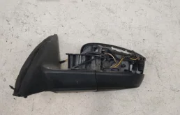 Зеркала для Skoda Rapid 2022 года на фотографиях