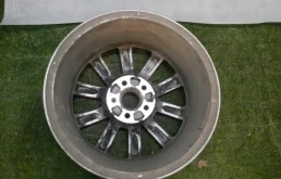 Диск колесный литой для Skoda Rapid на фотографиях