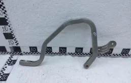 Петля багажника правая для Renault Logan на фотографиях