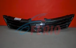 Решетка радиатора для Nissan Tiida на фотографиях