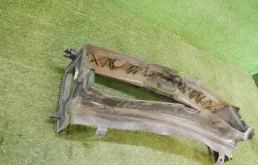 Воздуховод радиатора левый верхний для BMW 3er на фотографиях