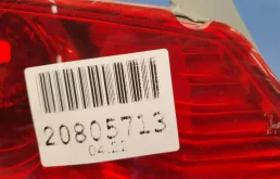 Фонарь внешний левый для Hyundai Solaris 2012 года на фотографиях