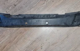 Усилитель переднего бампера для Volvo C30 на фотографиях