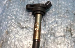 Катушка зажигания для Toyota Corolla на фотографиях