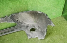 Накладка переднего бампера для Mitsubishi Pajero Sport 2024 года на фотографиях