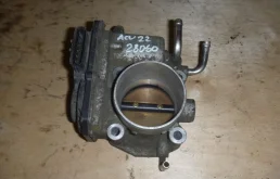 Дроссельная заслонка для Toyota RAV4 2002 года на фотографиях