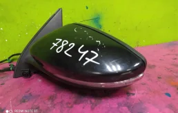 Корпус зеркала левый для Volkswagen Passat на фотографиях