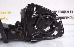 Зеркало боковое правое для BMW X6 2021 года на фотографиях